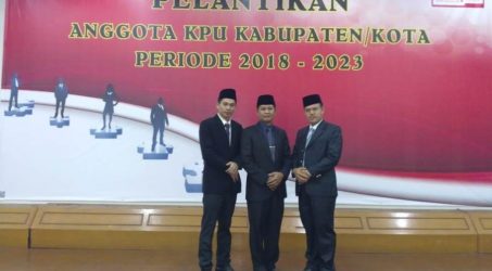 Mirzan Hidayat Didapuk Jadi Ketua KPU Kepahiang Periode 2018-2023
