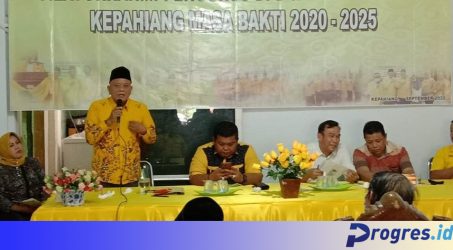 Bagikan SK, Golkar Kepahiang Mantapkan Kemenangan Kadernya di Pilkada 2020