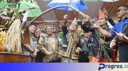 Dikunjungi Keluarga Anang-Ashanty, Festival Umung Kutei Kian Meriah