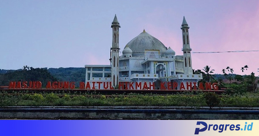 Masjid agung Baitul Hikmah Kepahiang provinsi bengkulu
