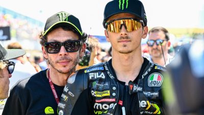 Sesama Patah Tulang! Adik Valentino Rossi dan Adik Marc Marques Gagal Tampil di MotoGP India 2023