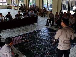 Pastikan Kesiapan Pemilu 2024, Kapolres Kepahiang Pimpin Langsung Simulasi Tactical Floor Game
