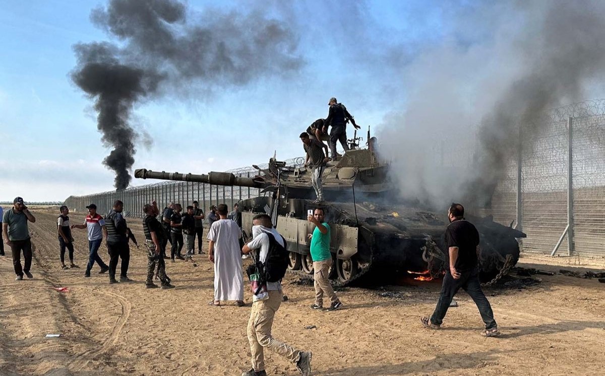 hamas hancurkan tank israel