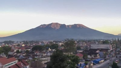 Daftar 9 Gunung di Sumatera Barat: Khazanah Gunung di Negeri Serambi Minang