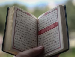 Keutamaan dan Pahala Membaca Al-Quran di Bulan Ramadhan
