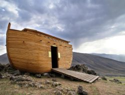 Kisah Nabi Nuh AS dan Bahtera yang Menyelamatkan Peradaban dan Iman