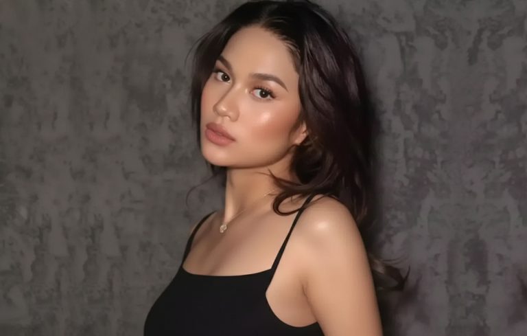 Link Video Syur Azizah Salsha 14 Detik dan 1 Menit Ramai Dicari dan Cepat Menyebar di X
