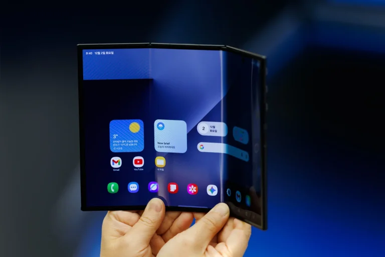 Samsung Resmi Perkenalkan Galaxy Z TriFold, Ponsel Tiga Lipatan Tertipis di Dunia