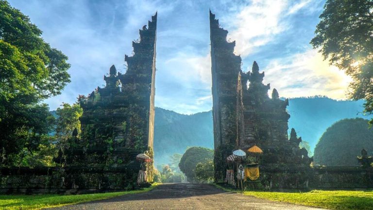 Isu Bali Sepi Wisatawan Saat Nataru, Kemenpar Tegaskan Kunjungan Wisatawan Tetap Tinggi