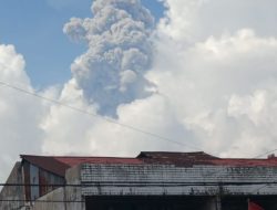 Banjir Belum Mereda, Gunung Marapi di Sumbar Kembali Erupsi