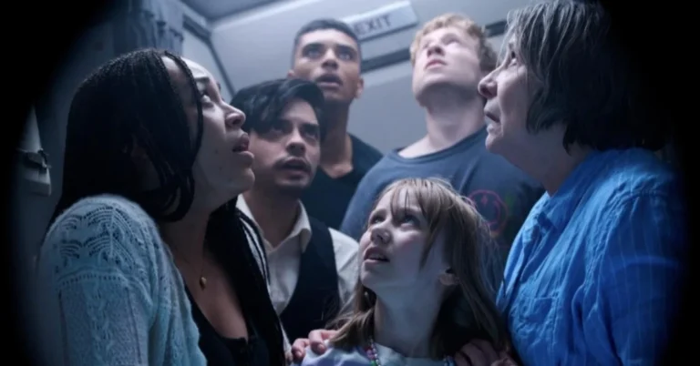 Sinopsis dan Pemeran Film No Way Up, Teror Bertahan Hidup di Dasar Samudra