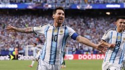 Messi Menggila di Laga Pembuka! Hat-trick Perdana di Piala Dunia Antar Argentina Bungkam Aljazair 3-0