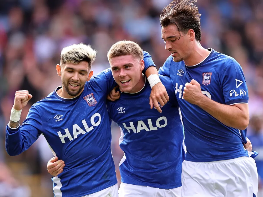 Prediksi Ipswich vs Nottingham Forest: Tak Pernah Cleansheet Bertemu Tim Paling Mandul